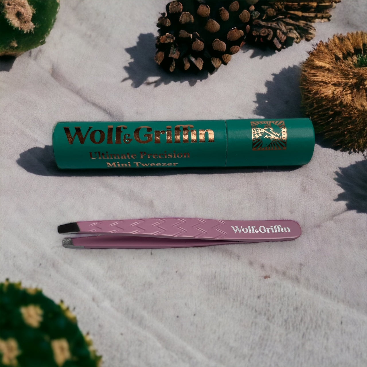 Ultimate Precision Mini Slant Tweezer - Grape Smoothie